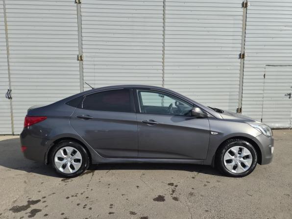 Hyundai Solaris I Рестайлинг с пробегом 2014 года, цена 875 000 рублей, 225862 км, седан, Автокод Объявления