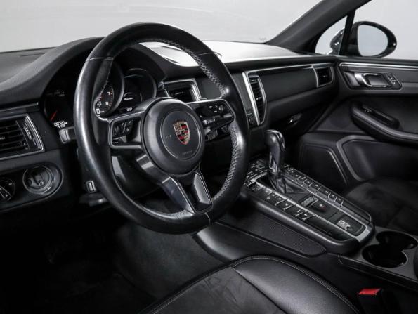 Porsche Macan I с пробегом 2018 года, цена 2 980 000 рублей, 100000 км, внедорожник, Автокод Объявления