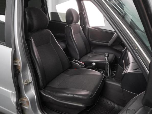 Chevrolet Niva I Рестайлинг с пробегом 2010 года, цена 599 000 рублей, 142063 км, внедорожник, Автокод Объявления