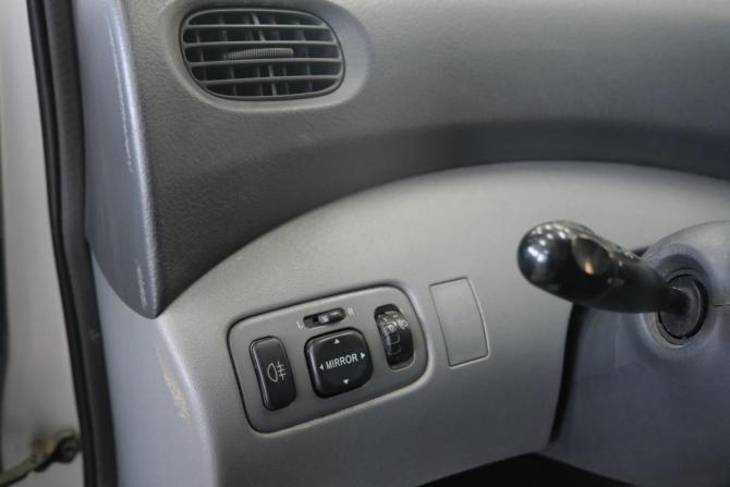 Toyota Yaris Verso с пробегом 2000 года, цена 469 000 рублей, 358000 км, компактвэн, Автокод Объявления