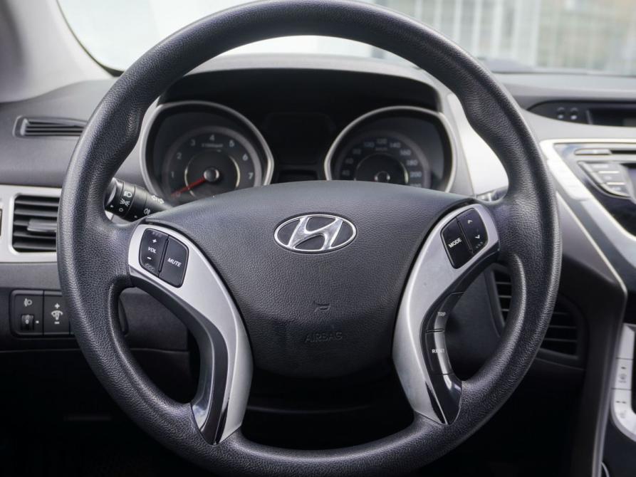 Hyundai Elantra V (MD) Москва  - изображение 14