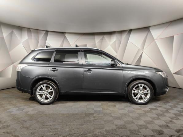 Mitsubishi Outlander III Рестайлинг с пробегом 2014 года, цена 1 539 000 рублей, 44588 км, внедорожник, Автокод Объявления