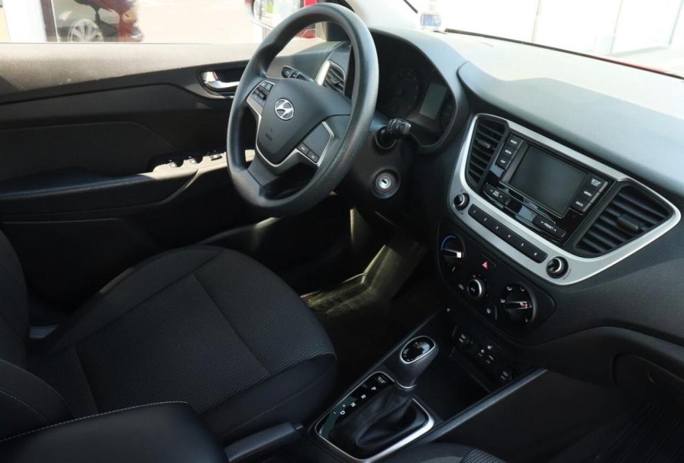 Hyundai Solaris II Казань  - изображение 6