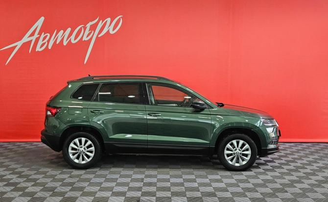 Skoda Karoq I с пробегом 2020 года, цена 1 899 000 рублей, 145081 км, внедорожник, Автокод Объявления