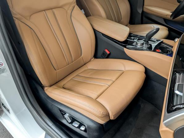 BMW 5 серии VII (G30/G31/G38) Рестайлинг с пробегом 2022 года, цена 5 200 000 рублей, 69342 км, седан, Автокод Объявления