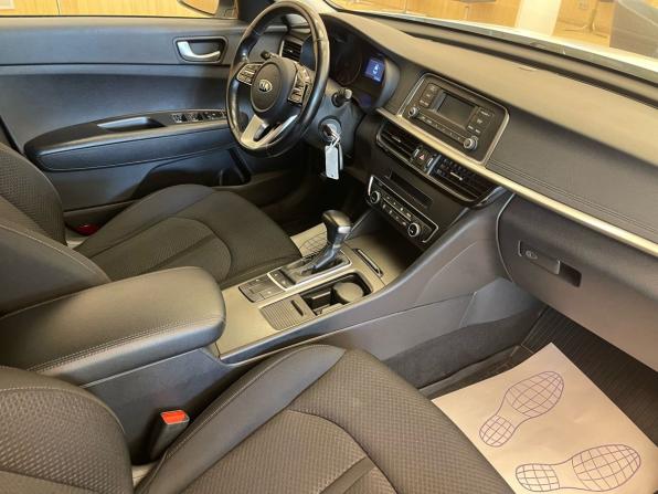 Kia Optima IV Рестайлинг с пробегом 2019 года, цена 1 649 000 рублей, 173000 км, седан, Автокод Объявления