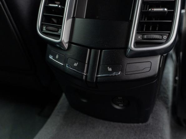 Porsche Cayenne II Рестайлинг (958) с пробегом 2016 года, цена 4 490 000 рублей, 88996 км, внедорожник, Автокод Объявления