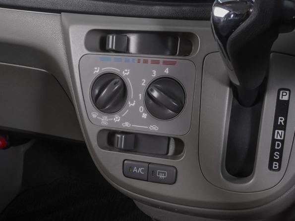 Daihatsu Mira e:S I Рестайлинг с пробегом 2015 года, цена 470 000 рублей, 118570 км, хэтчбек, Автокод Объявления