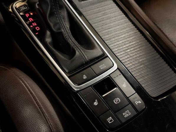 Kia Optima IV Рестайлинг с пробегом 2018 года, цена 1 797 000 рублей, 171617 км, седан, Автокод Объявления