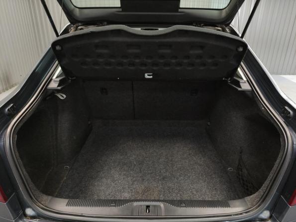 Skoda Octavia II (A5) Рестайлинг с пробегом 2011 года, цена 795 000 рублей, 127750 км, лифтбек, Автокод Объявления