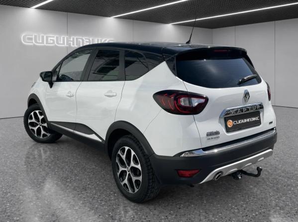 Renault Kaptur I с пробегом 2017 года, цена 1 439 000 рублей, 154500 км, внедорожник, Автокод Объявления