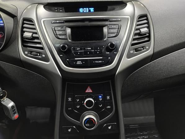 Hyundai Elantra V (MD) Рестайлинг с пробегом 2015 года, цена 1 090 000 рублей, 190590 км, седан, Автокод Объявления