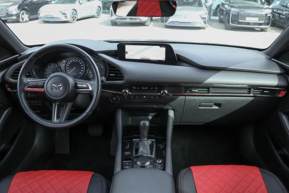Mazda 3 IV (BP) Москва  - изображение 11