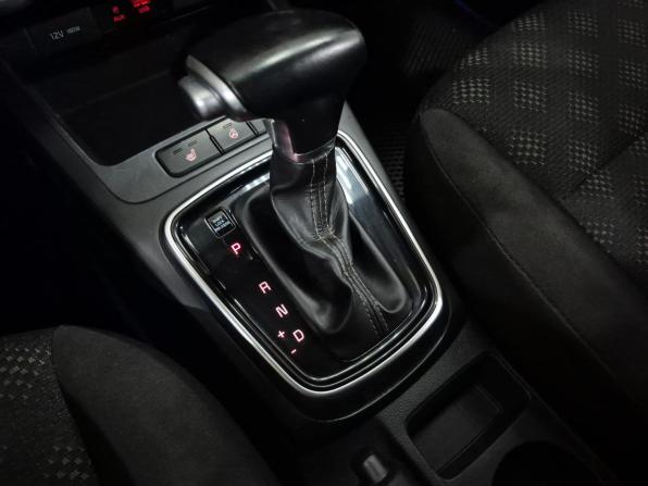 Kia Rio IV с пробегом 2019 года, цена 1 380 000 рублей, 100600 км, седан, Автокод Объявления