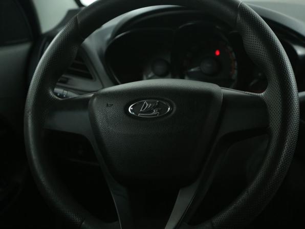 Lada (ВАЗ) Vesta I Рестайлинг (NG) с пробегом 2022 года, цена 653 000 рублей, 297000 км, седан, Автокод Объявления