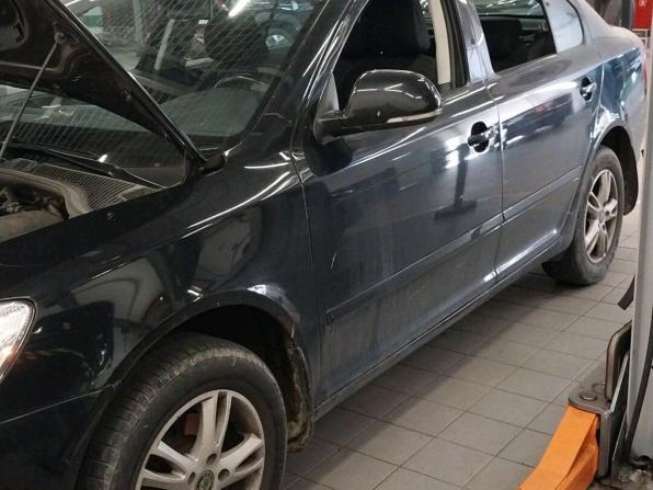 Skoda Octavia II (A5) Рестайлинг с пробегом 2011 года, цена 679 000 рублей, 186233 км, лифтбек, Автокод Объявления