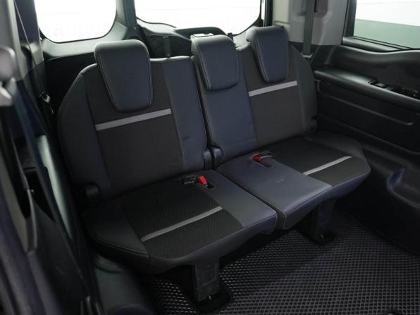 Honda Stepwgn V с пробегом 2017 года, цена 3 179 090 рублей, 137926 км, минивэн, Автокод Объявления