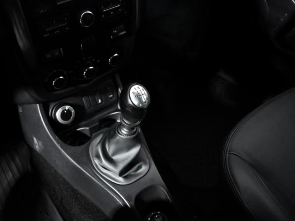 Renault Duster I Рестайлинг с пробегом 2016 года, цена 929 000 рублей, 180849 км, внедорожник, Автокод Объявления