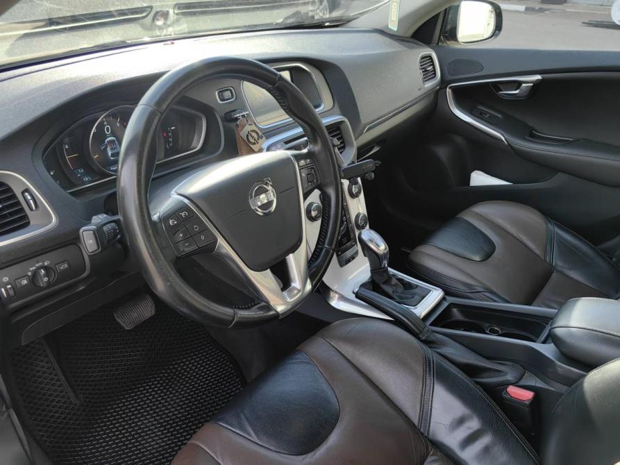 Volvo V40 II Москва  - изображение 13
