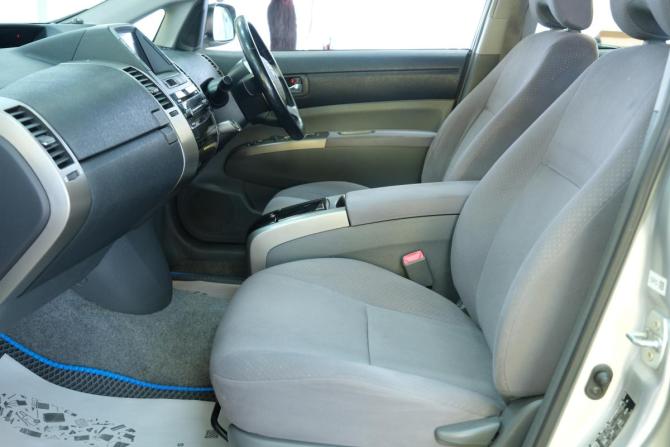 Toyota Prius II Рестайлинг (XW20) с пробегом 2008 года, цена 969 000 рублей, 227800 км, лифтбек, Автокод Объявления