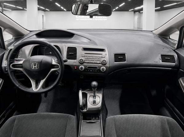 Honda Civic VIII Рестайлинг с пробегом 2010 года, цена 880 000 рублей, 268672 км, седан, Автокод Объявления