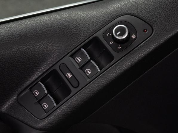 Volkswagen Tiguan I Рестайлинг с пробегом 2013 года, цена 1 770 000 рублей, 137701 км, внедорожник, Автокод Объявления