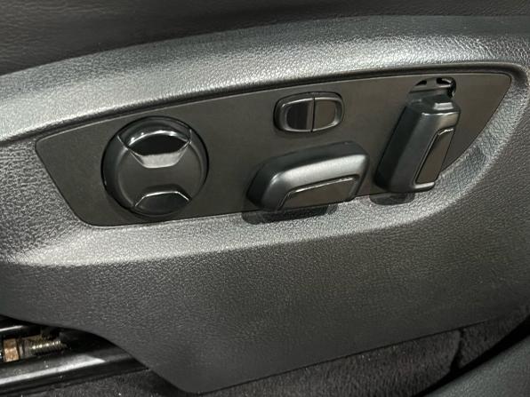 Volkswagen Touareg II с пробегом 2013 года, цена 1 880 000 рублей, 197301 км, внедорожник, Автокод Объявления