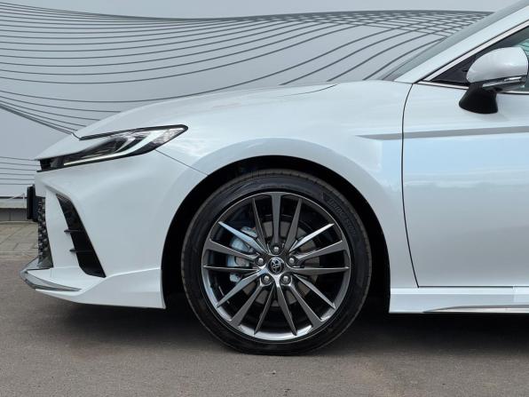 Toyota Camry IX (XV80) China Market Рестайлинг с пробегом 2026 года, цена 4 550 000 рублей, 15 км, седан, Автокод Объявления