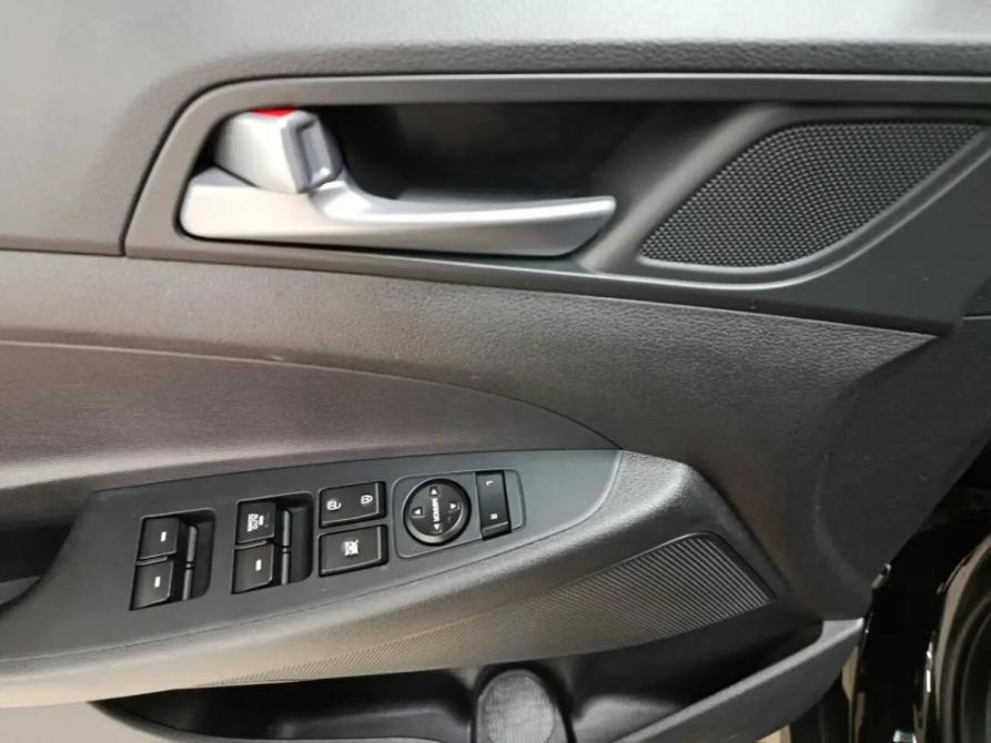 Hyundai Tucson III Уфа  - изображение 19