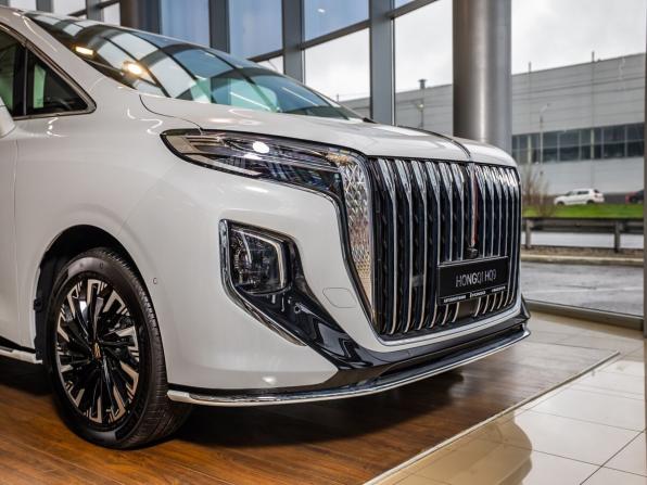 Hongqi HQ9 с пробегом 2025 года, цена 7 350 000 рублей, 9 км, минивэн, Автокод Объявления