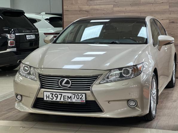 Lexus ES VI с пробегом 2015 года, цена 2 690 000 рублей, 134391 км, седан, Автокод Объявления