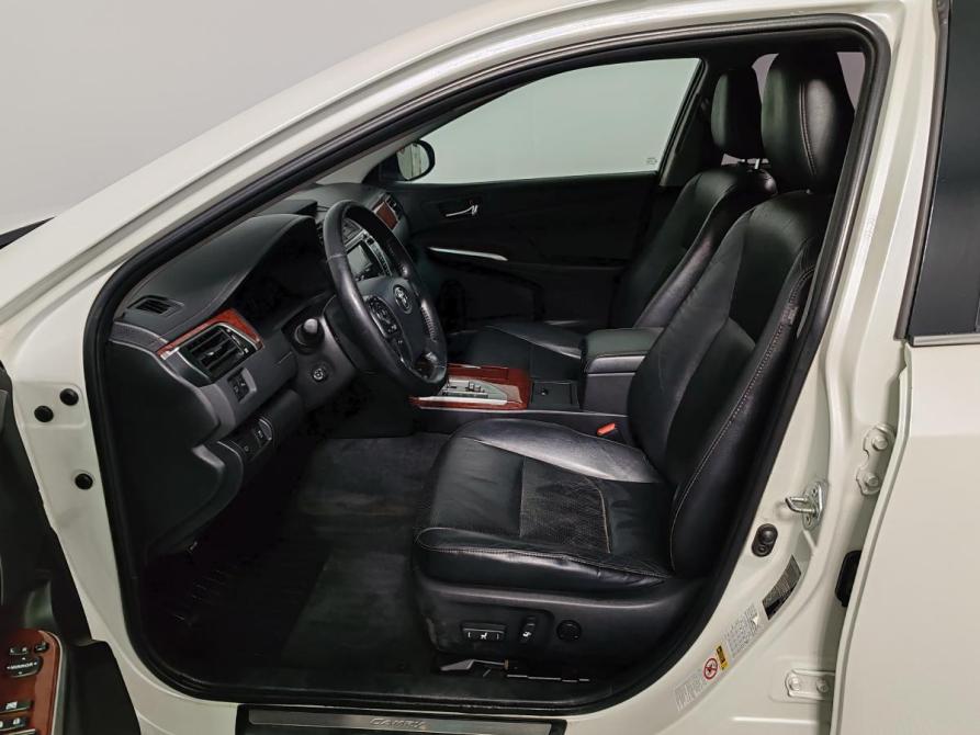 Toyota Camry VII (XV50) Москва  - изображение 16