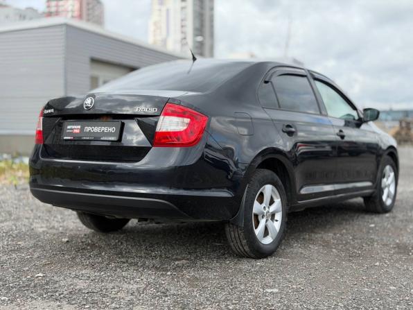 Skoda Rapid I с пробегом 2014 года, цена 575 000 рублей, 333200 км, лифтбек, Автокод Объявления