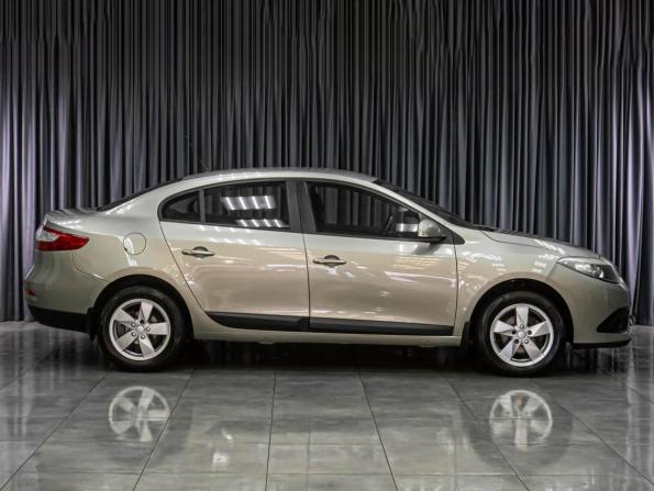 Renault Fluence I Рестайлинг с пробегом 2014 года, цена 719 000 рублей, 278826 км, седан, Автокод Объявления