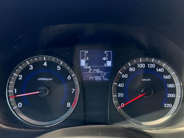 Hyundai Solaris I Рестайлинг с пробегом 2015 года, цена 664 000 рублей, 147866 км, седан, Автокод Объявления