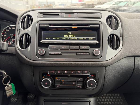 Volkswagen Tiguan I Рестайлинг с пробегом 2011 года, цена 755 000 рублей, 287000 км, внедорожник, Автокод Объявления
