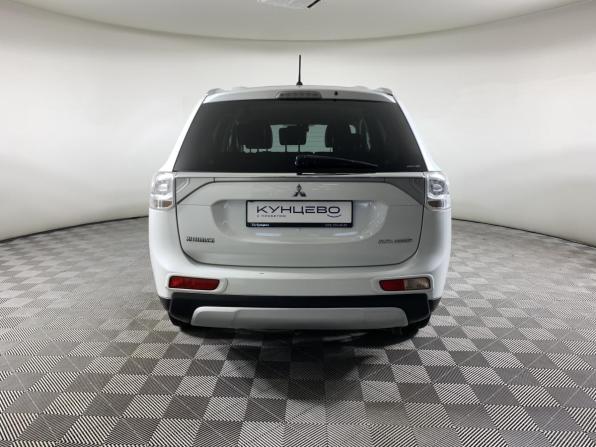 Mitsubishi Outlander III с пробегом 2014 года, цена 1 428 000 рублей, 174756 км, внедорожник, Автокод Объявления
