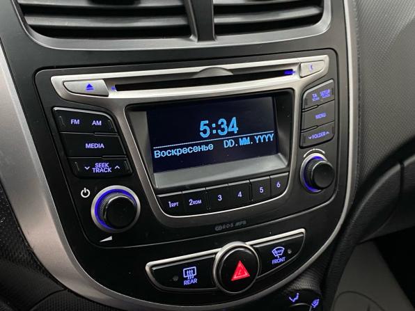 Hyundai Solaris I Рестайлинг с пробегом 2015 года, цена 890 000 рублей, 128241 км, седан, Автокод Объявления