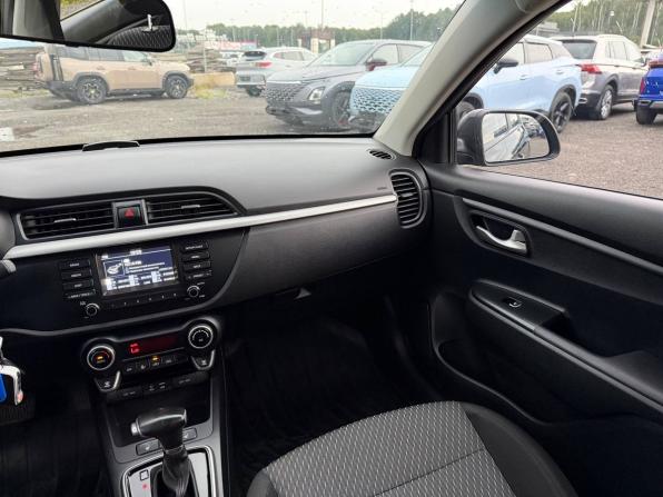 Kia Rio IV с пробегом 2017 года, цена 875 000 рублей, 234000 км, седан, Автокод Объявления