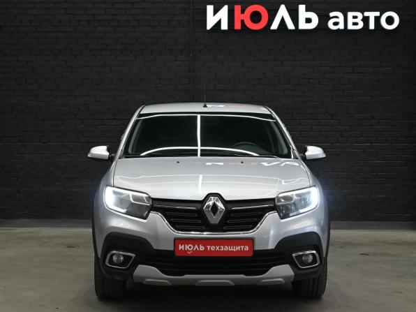 Renault Logan II Рестайлинг с пробегом 2020 года, цена 900 000 рублей, 134375 км, седан, Автокод Объявления
