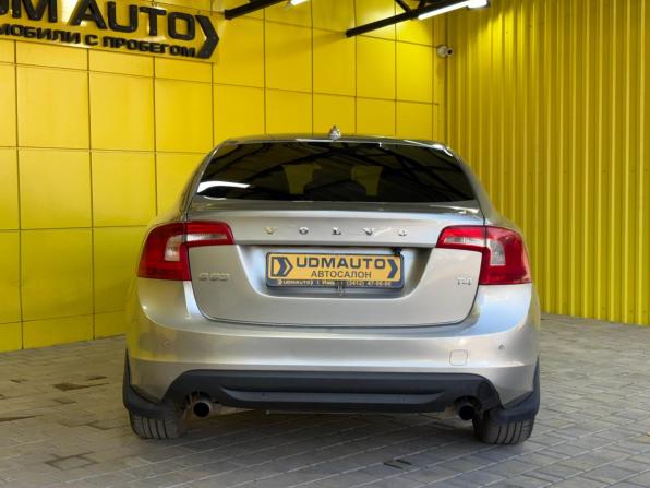 Volvo S60 II с пробегом 2011 года, цена 550 000 рублей, 288000 км, седан, Автокод Объявления