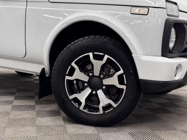 Lada (ВАЗ) Niva Legend I с пробегом 2025 года, цена 895 000 рублей, 24318 км, внедорожник, Автокод Объявления
