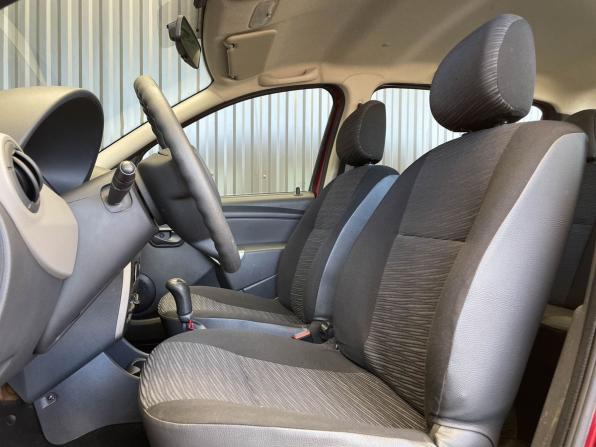 Renault Sandero I с пробегом 2014 года, цена 717 000 рублей, 77060 км, хэтчбек, Автокод Объявления