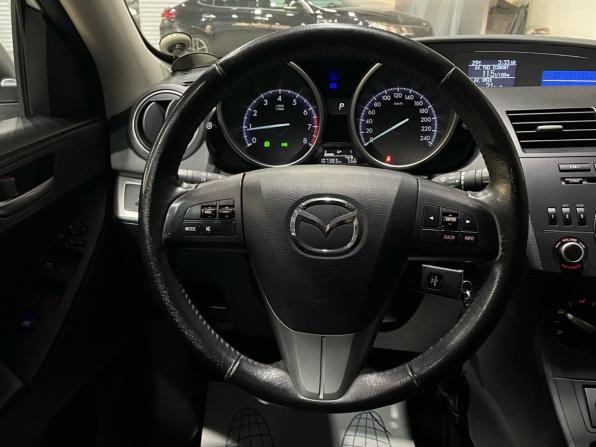 Mazda 3 II (BL) Рестайлинг с пробегом 2012 года, цена 1 140 000 рублей, 107382 км, хэтчбек, Автокод Объявления