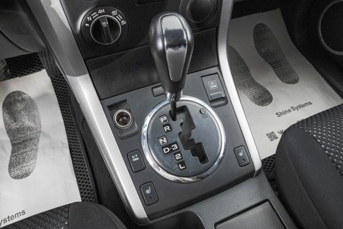 Suzuki Grand Vitara II с пробегом 2007 года, цена 949 000 рублей, 240000 км, внедорожник, Автокод Объявления