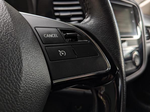 Mitsubishi Outlander III Рестайлинг 3 с пробегом 2019 года, цена 2 149 500 рублей, 125000 км, внедорожник, Автокод Объявления