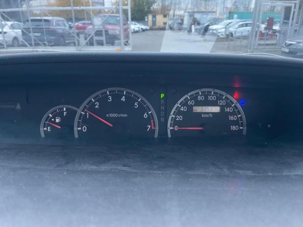 Toyota Noah I (R60) с пробегом 2005 года, цена 649 000 рублей, 335062 км, минивэн, Автокод Объявления