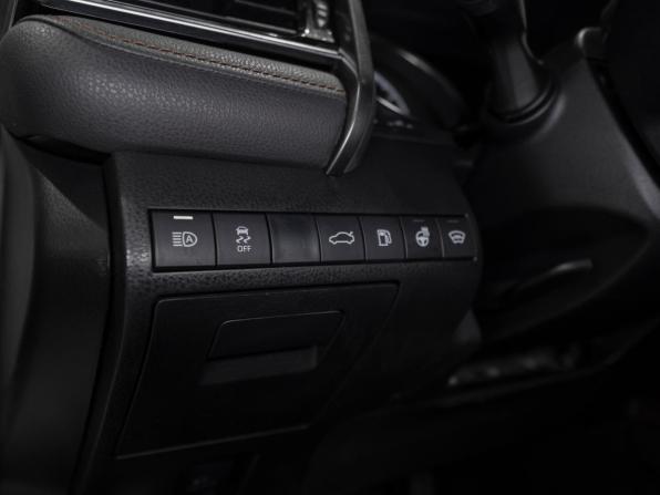Toyota Camry VIII (XV70) с пробегом 2018 года, цена 2 380 000 рублей, 212945 км, седан, Автокод Объявления