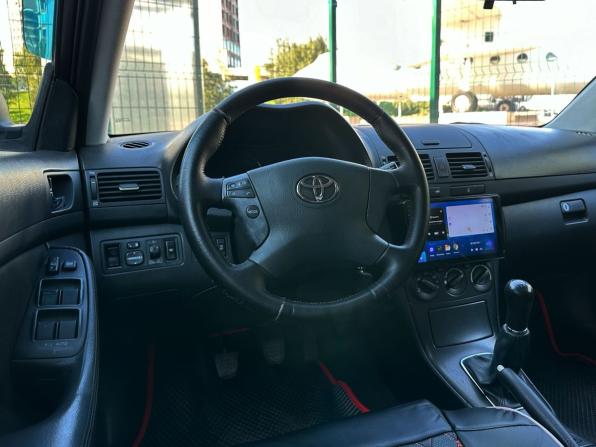 Toyota Avensis II Рестайлинг с пробегом 2007 года, цена 640 000 рублей, 289998 км, седан, Автокод Объявления