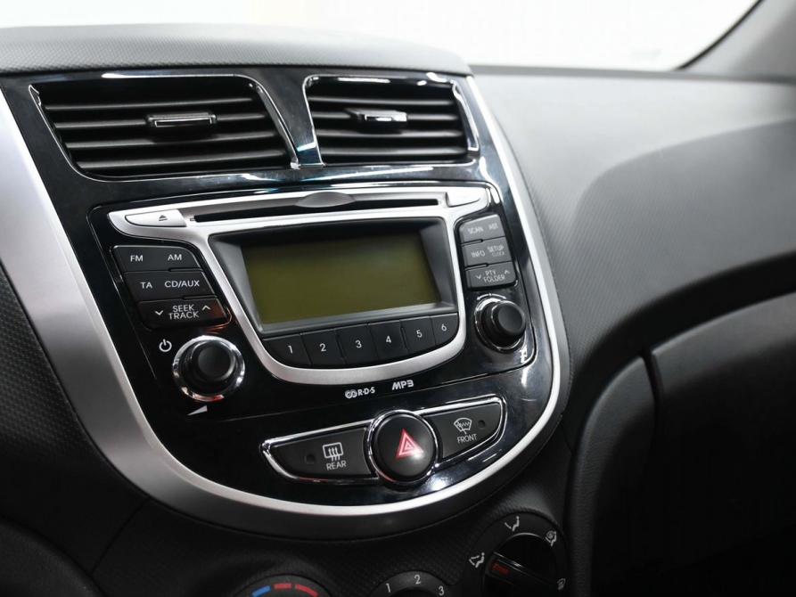Hyundai Solaris I Ростов-на-Дону  - изображение 15